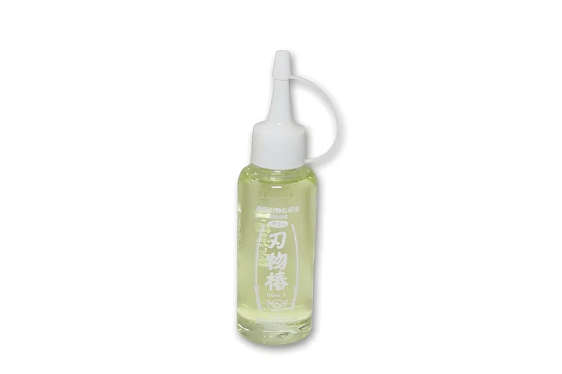 Kanetsune Seki Olio di camelia per Coltelli 100ml KB-401