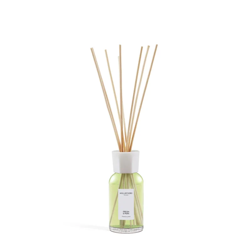 Diffusore A Bastoncini - Fresia e Pera 250 ML