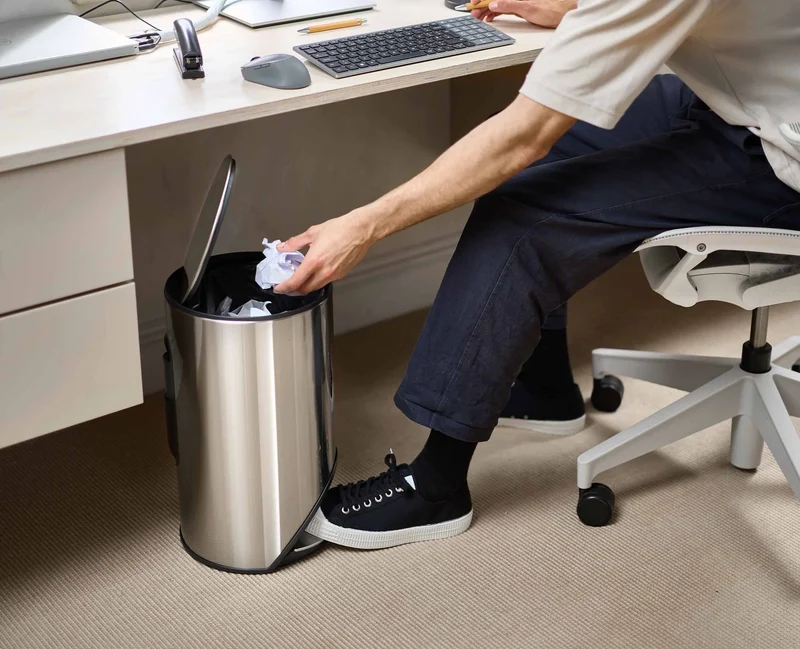 Cestino con pedale - 10 L acciaio inossidabile