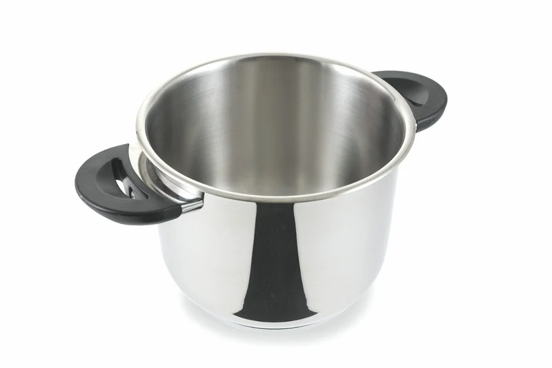 Pentola Antiaderente in Acciaio Inox Ø24cm Triplo Fondo 2 Manici Soriani Mia