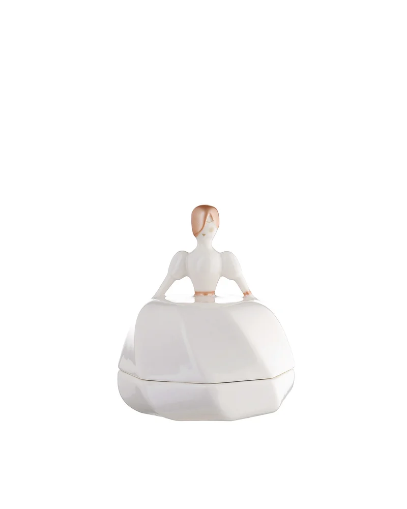 La petite mariée