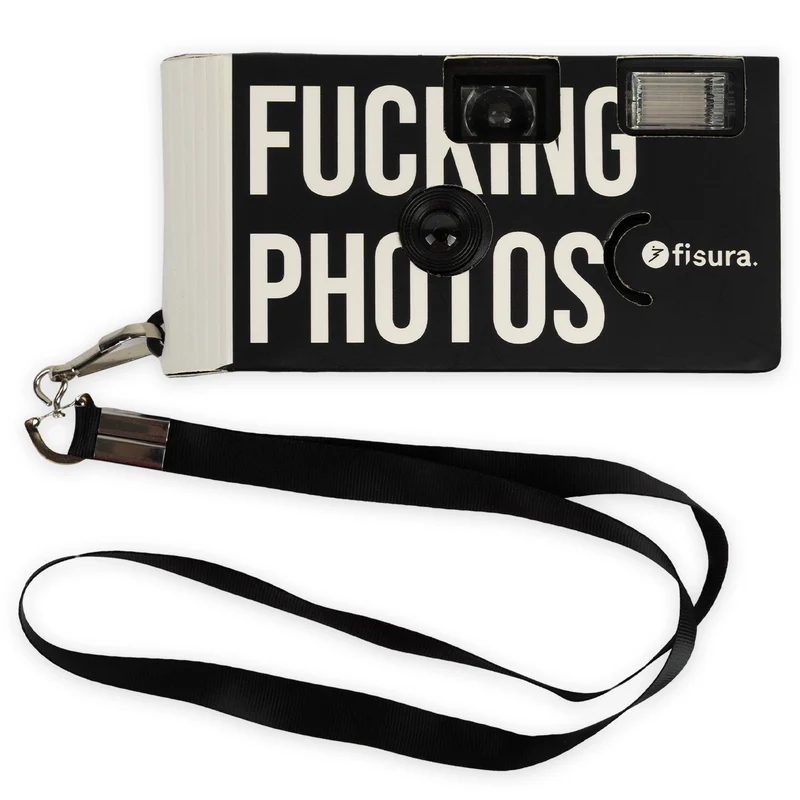 Cámara desechable “Fucking photos"